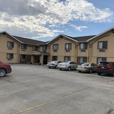 Fair Inn Saint Joseph Exteriör bild